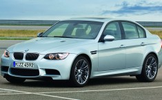Производство седана BMW M3 будет остановлено