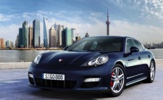 Porsche Panamera очень напоминает Porsche 911