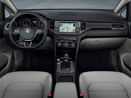 Интерьер VW Golf Sportsvan